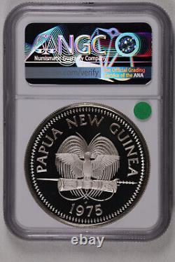 1975 PAPUA NEW GUINEA Silver 10 KINA 1.24oz Proof NGC PF 69 UC