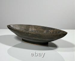 20 Long Papua New Guinea Bowl Carved Wood Feast Ceremonial Bowl & Dried Fruits