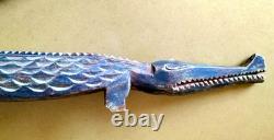 89.5 cm Vintage Hand Carved Wooden PNG Crocodile Sculpture
