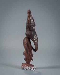 ANCESTOR FIGURE, Murik Lakes, mouth of Sepik River, Papua New Guinea