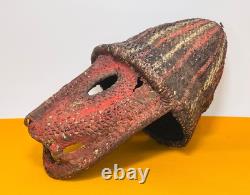 Abelam Yam Mask. Sepik River Region, Papua New Guinea. Early / Mid 20th Century