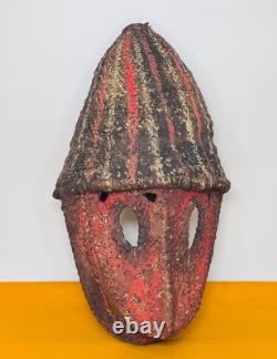 Abelam Yam Mask. Sepik River Region, Papua New Guinea. Early / Mid 20th Century