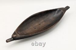 African Antique / Vintage Tribal Carved Wood Canoe Shaped Bowl Papua New Guinea