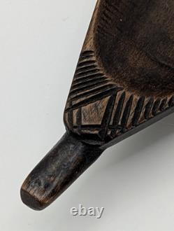 African Antique / Vintage Tribal Carved Wood Canoe Shaped Bowl Papua New Guinea
