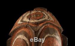Ancestor mask, sepik carving, papua new guinea