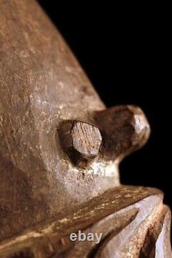 Ancestor mask, sepik carving, papua new guinea