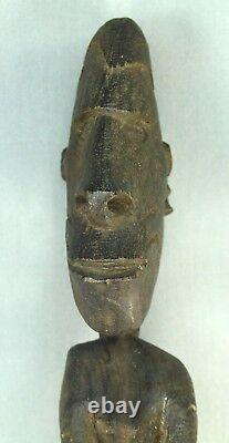 Antique PAPUA NEW GUINEA Carved Black Wood Man Hunter Figure 19.5 Huon Tribes