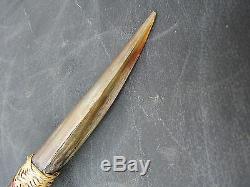 Antique PNG cassowary claw tipped highland fighting pick