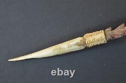 Antique Papua New Guinea Highland Tribal Cassowary Claw Fighting Club, c1890