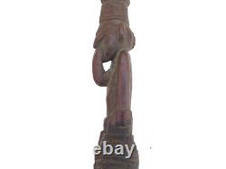 Antique Papua New Guinea Sepik River Tribal Ceremonial Fly Whisk Oceanic Art