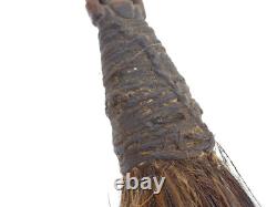 Antique Papua New Guinea Sepik River Tribal Ceremonial Fly Whisk Oceanic Art