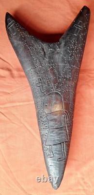 Antique Uncommon MUDMEN  Tribal Religious Figure Papua New Guinea
