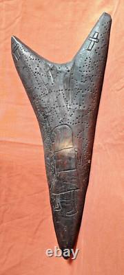 Antique Uncommon MUDMEN  Tribal Religious Figure Papua New Guinea