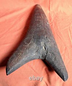 Antique Uncommon MUDMEN  Tribal Religious Figure Papua New Guinea