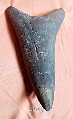 Antique Uncommon MUDMEN  Tribal Religious Figure Papua New Guinea