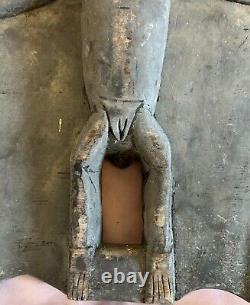 Antique Vintage Papua New Guinea Sepik River Komongowi Bat Totem Sculpture