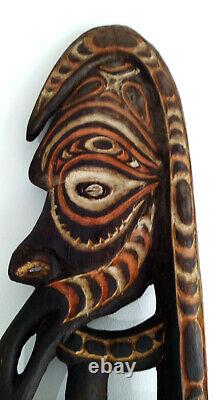 Antique Wooden Tribal Papua New Guinea Statue Carving