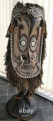 Atmul Orator's Stool, Oceanic Art, Papua New Guinea
