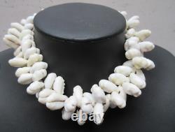 Beautiful 1940-50s Papua-New-Guinea Cowrie Seashell Necklace & Earrings