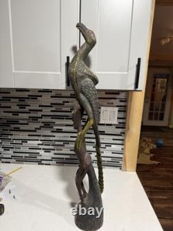 Carved Hornbill bird Papua, New Guinea, vintage Wooden Figure