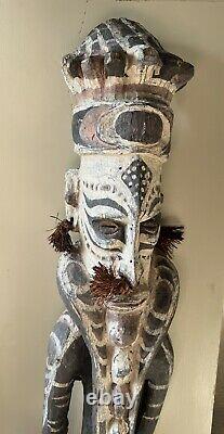 Carved Papua New Guinea Sepik River District Spirit Painted Figure Sculpture Art