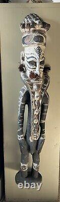 Carved Papua New Guinea Sepik River District Spirit Painted Figure Sculpture Art