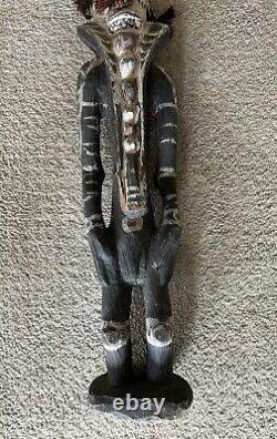 Carved Papua New Guinea Sepik River District Spirit Painted Figure Sculpture Art