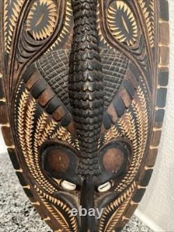 Carved Wooden Mask From Sepik River Region Of Papua, New Guinea 23x 9