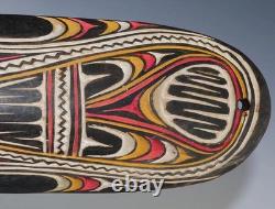 Chambri Papua New Guinea Sepik Figural Basket Hook