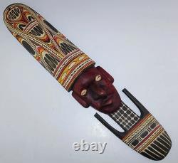 Chambri Papua New Guinea Sepik Figural Basket Hook