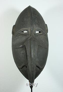 Classic Wooden Ancestor Mask SEPIK Ramu Lower Sepik river, Papua New Guinea