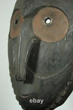 Classic Wooden Ancestor Mask SEPIK Ramu Lower Sepik river, Papua New Guinea