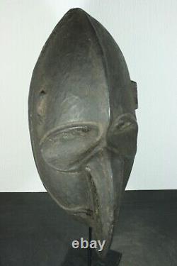 Classic Wooden Ancestor Mask SEPIK Ramu Lower Sepik river, Papua New Guinea