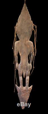 Crochet iatmul, tribal hook, oceanic art, papua new guinea, sepik carving