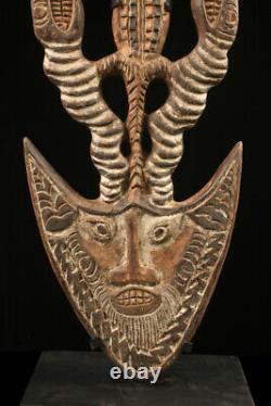 Crochet, tribal hook, oceanic art, papua new guinea, Keram river