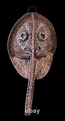 Didagur mask, primitive art, masque heaume, oceanic art, papua new guinea