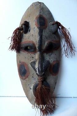 Early Carved Papua New Guinea Spirit Mask Sculpture Ochre Painted Tribal Art