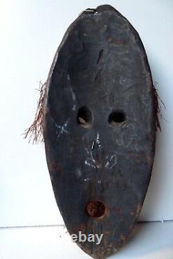 Early Carved Papua New Guinea Spirit Mask Sculpture Ochre Painted Tribal Art