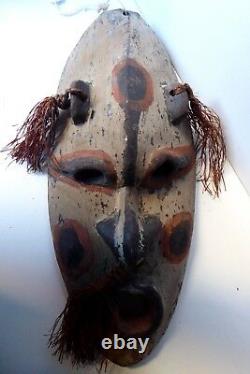 Early Carved Papua New Guinea Spirit Mask Sculpture Ochre Painted Tribal Art