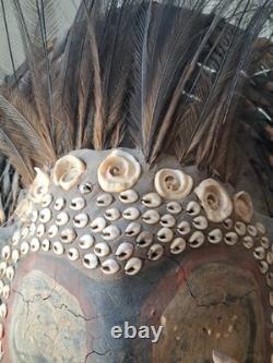 Early Papau New Guinea Mask On Stand Profusely Decorated, On Stand