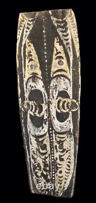 Ecorce peinte Nokuma, painted sago bark ceiling, oceanic art, Papua New Guinea