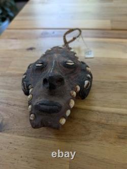 Ethnographic Papua New Guinea Abelam Wosera Shell Mask Tribal Art Handmade