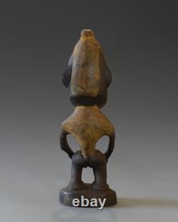 FEMALE ANCESTOR FIGURE, Sepik River, Papua New Guinea