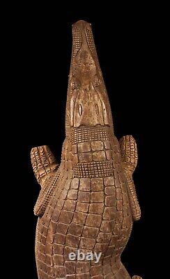 Figure de culte, cult figure, crocodile, oceanic art, Papua new guinea
