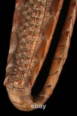 Figure de culte, cult figure, crocodile, oceanic art, Papua new guinea