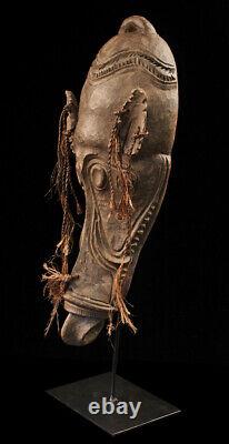 Figure de culte, cult figure, oceanic art, Papua new guinea, wooden pig