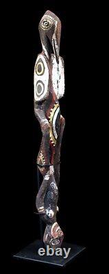 Figure de culte, kwoma figure, oceanic art, art océanien, Papua New Guinea