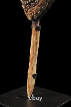 Figure rituelle, sepik river, ritual stick, papua new guinea