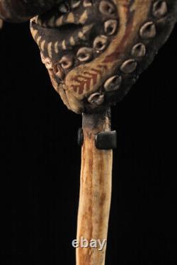 Figure rituelle, sepik river, ritual stick, papua new guinea