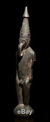 Fine Provenance Amulet Figure Papua New Guinea